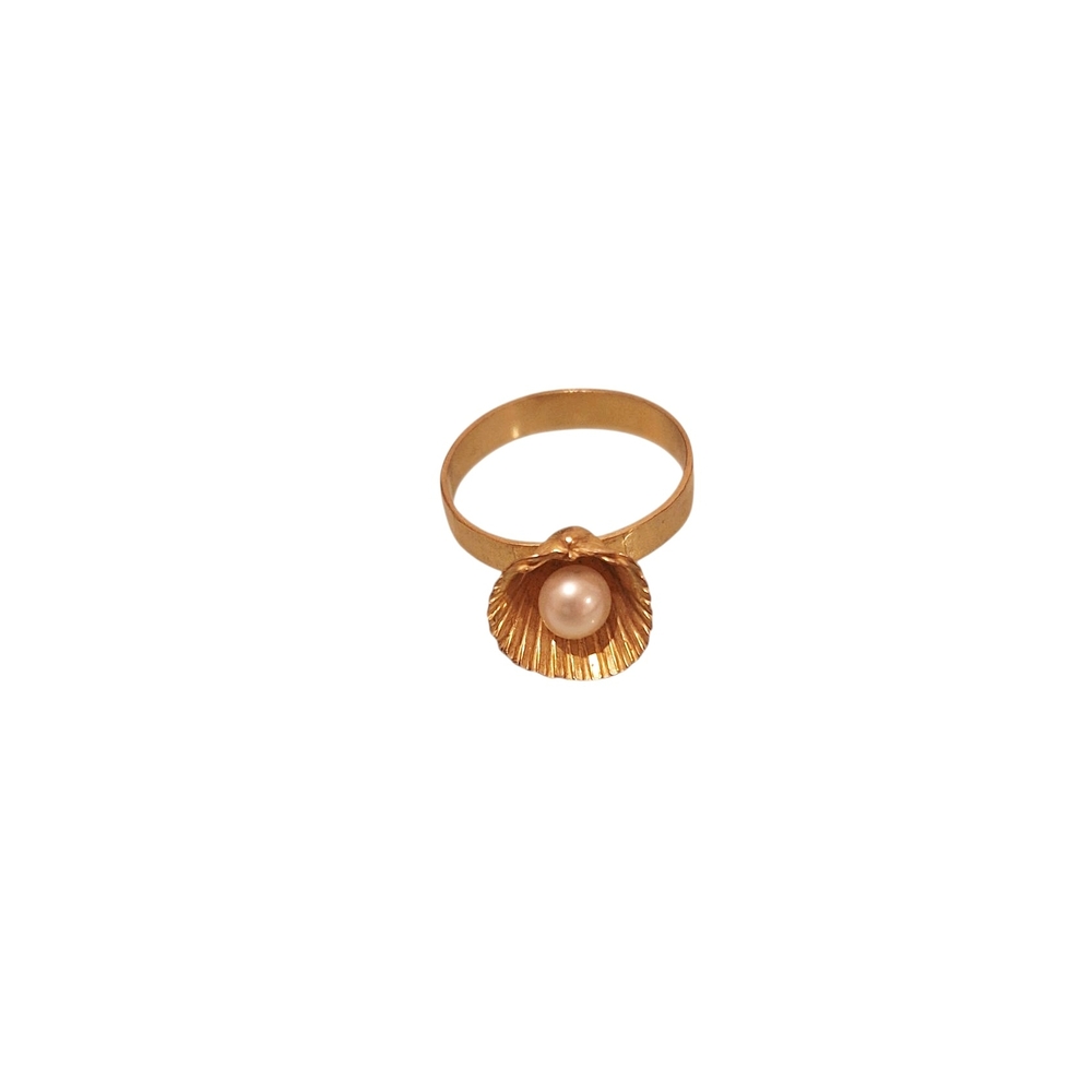 Gold Pearl Ring
